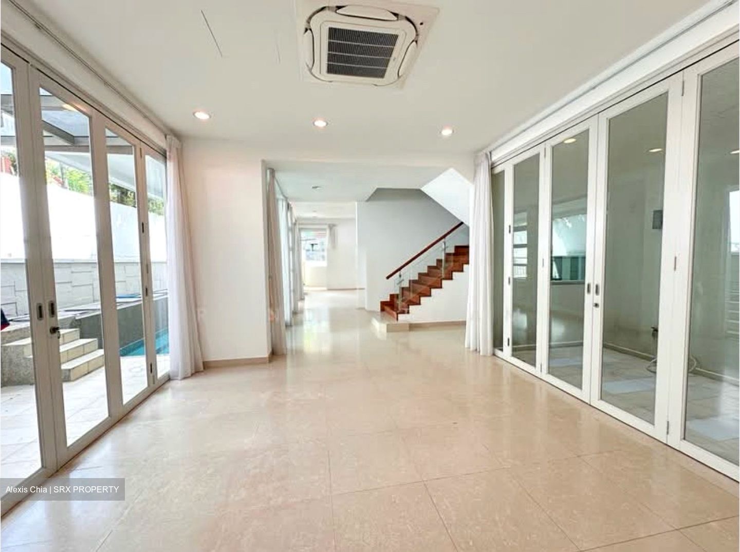 Namly Crescent (D10), Semi-Detached #610374501